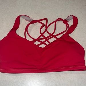 LULU sports bra